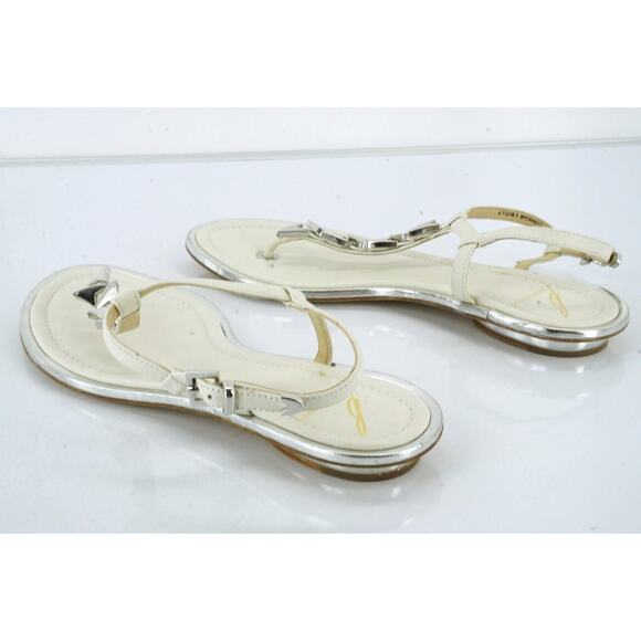 B. Brian Atwood Leather Crickett Silver Arrowhead T Strappy Sandal Size 6.5 Flat - Picture 6 of 10